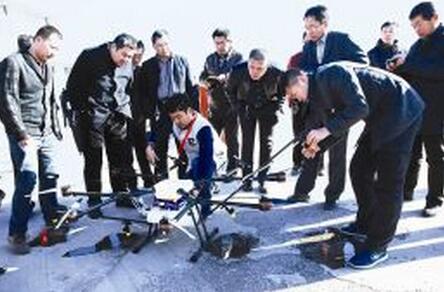 植保无人机:科技深刻改变吕梁乡村_资讯_开云足球(www.thecupcakecakery.com)