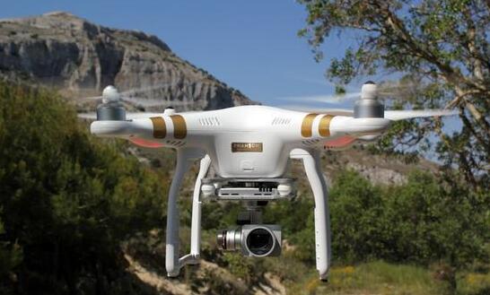 大疆推出地理围栏功能：防止无人机进入禁飞区