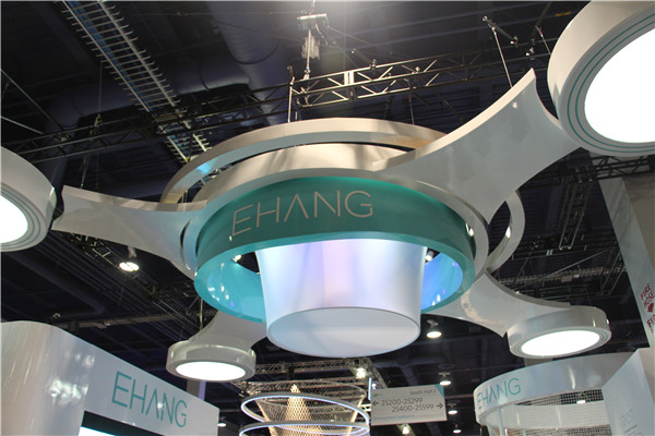 载人神兽惊艳CES--野蛮生长的亿航无人机