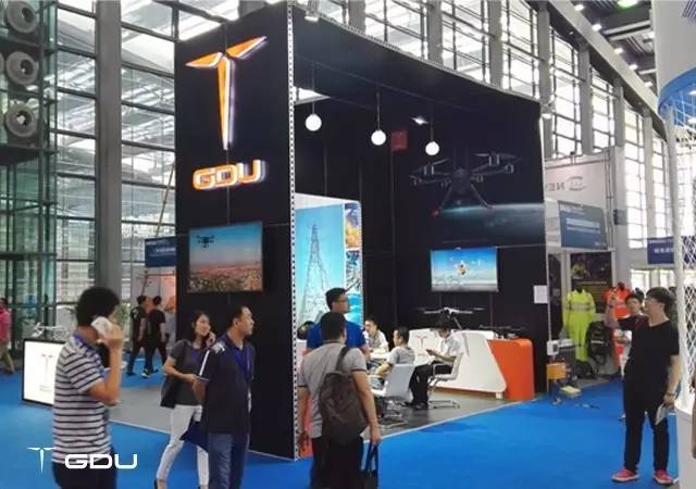 普宙工业无人机WRJ-D4A首度亮相《2016深圳国际无人机展览会》 