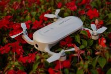 与那些胎死腹中的“PPT自拍无人机”相比，掌上起飞的DOBBY更靠谱