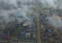 云豹救援队航拍：暴雨攻陷武汉中心城区 交通几乎瘫痪