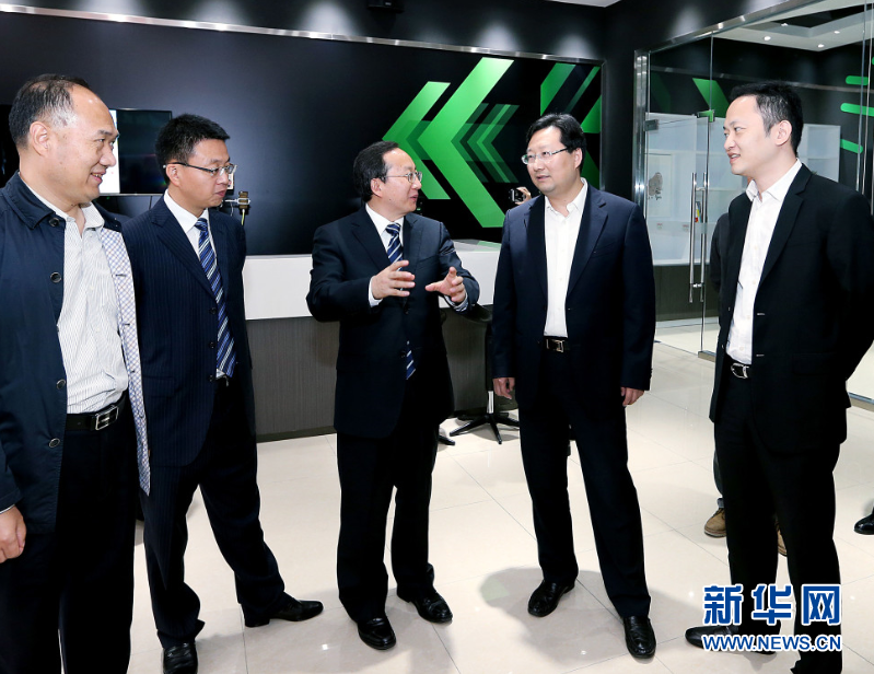 成都郫县携手中国电信 打造菁蓉镇国际化“双创中心”