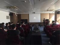 大疆无人机新款产品亮相广州