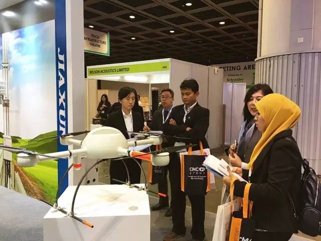 佳讯飞鸿携md4-1000四旋翼无人机参加亚太香港地区轨道交通展览会