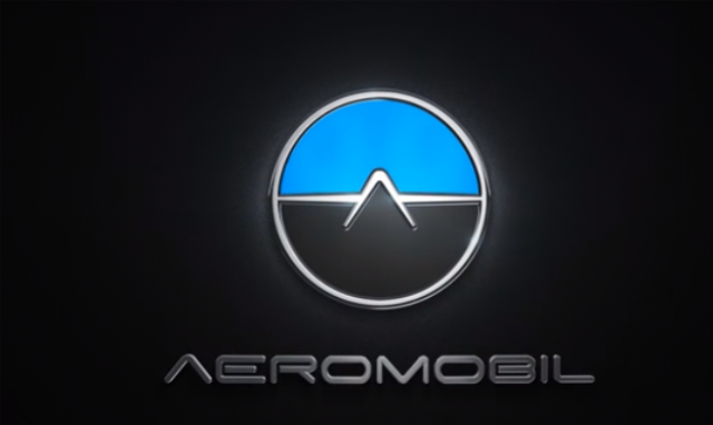 在巴黎航展走进捷克AeroMobil的飞行汽车