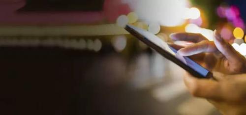 如何利用 IBM Bluemix 快速实现语音操控无人机？