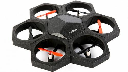 一款更像面向青少年益智玩具的无人机：Airblock