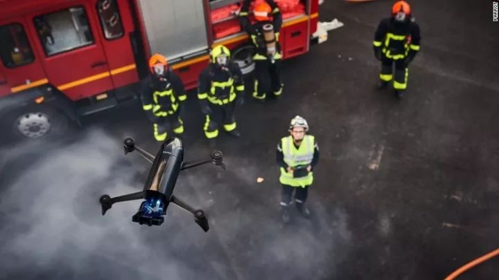 Parrot发布两款无人机，及一款农用多光谱传感器