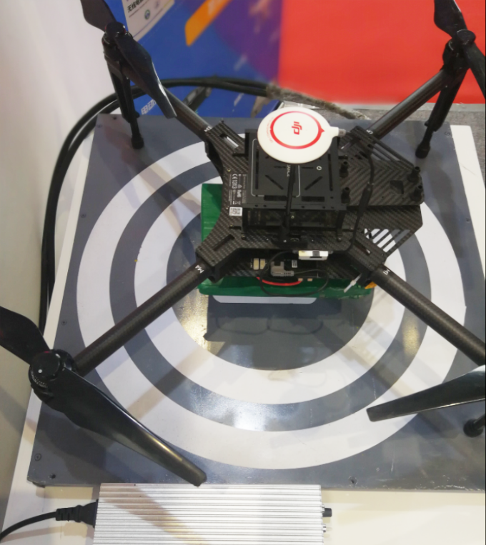 无人机无线充电板诞生：WiBotic PowerPad