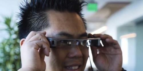 让用户戴着AR眼镜来飞“AR无人机” 爱普生Epson联手大疆推AR无人机应用