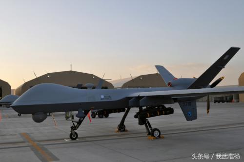 驻阿富汗英国皇家空军拆封组装了一批MQ-9无人机