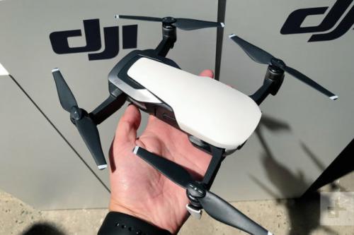 大疆Mavic Air无人机试玩体验：更智能更安全
