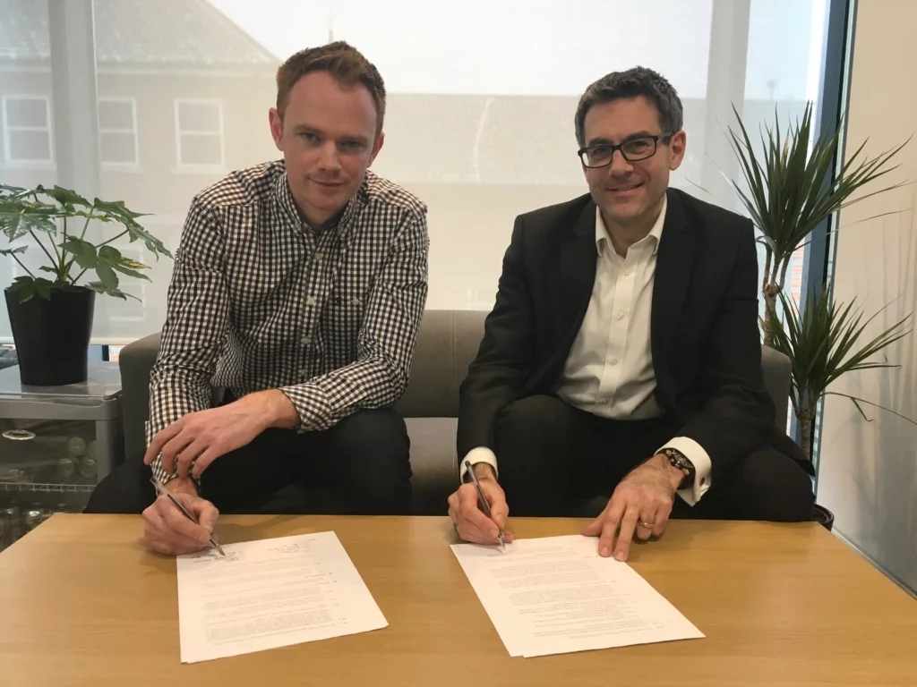 英国公司签订UTM合作战略计划