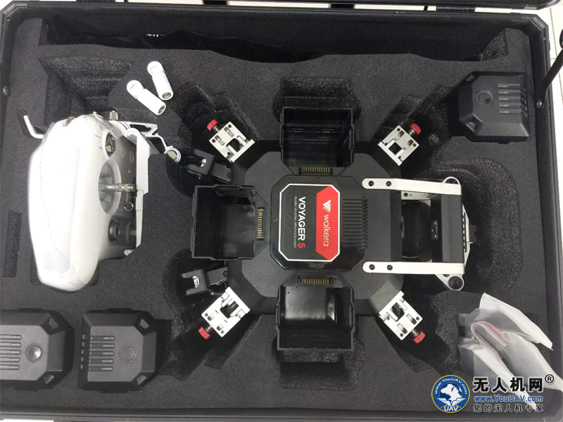 “效率为王”--Voyager5” 单兵”便携式无人机