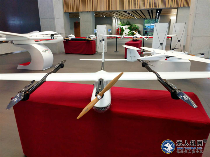 “ 纵横007”闪亮登场--工业无人机应用论坛暨大鹏无人机新产品发布