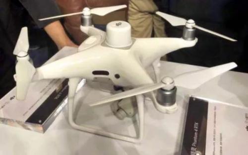 大疆Phantom 4 RTK商业无人机获FCC批准