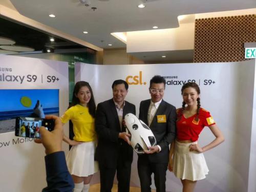 亚洲小姐与PowerRay小海鳐同台亮相香港通讯CSL