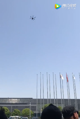 东古航空演示抛投救援物资