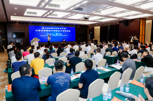 石哲元：中美贸易战之下，无人机应用的自主创新之路