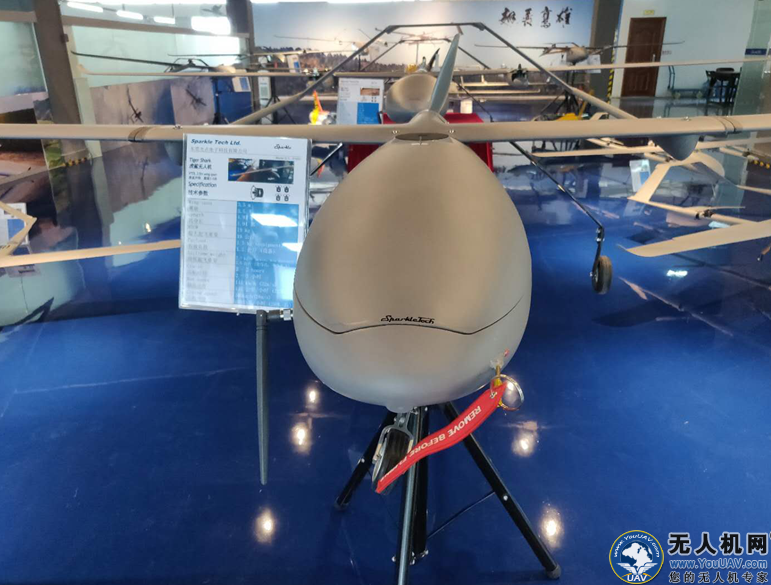 “测试加考验”-光点“虎鲨”无人机载荷测试突遇失速 “空中救机！化险为夷”