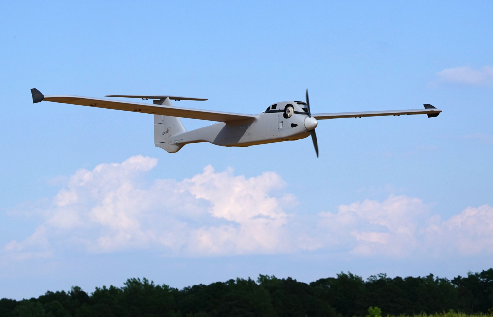 Resolute Eagle UAS选用TASE400激光指示器