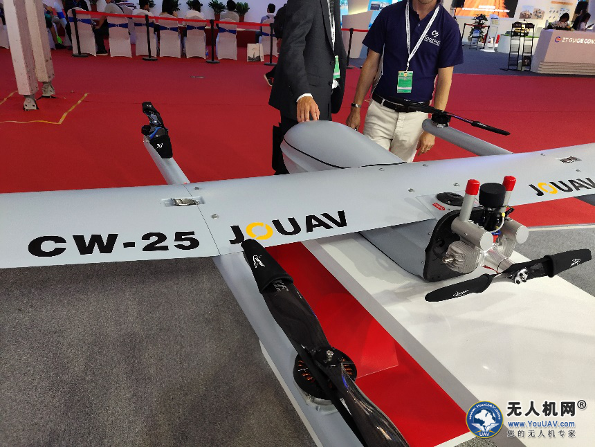 纵横多款新品亮相珠海航展