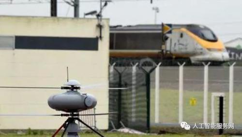 展示新型科幻装备 军用无人机亮相