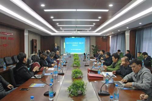 首届中国AOPA“雏鹰计划” 研讨会在苏州园区二中召开