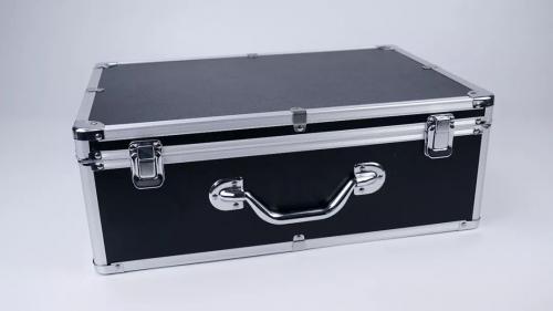 2019爽飞装备要“佩奇”，乐迪新款穿越机训狼QAV210高阶版“大礼包”开箱