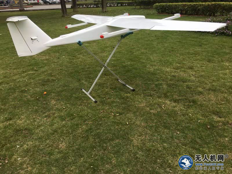 复合材料 碳纤维材料 玻璃钢 加工 固定翼无人机 多轴无人机 碳纤桨 玻璃钢模具 产品设计 开发等碳纤维制品 