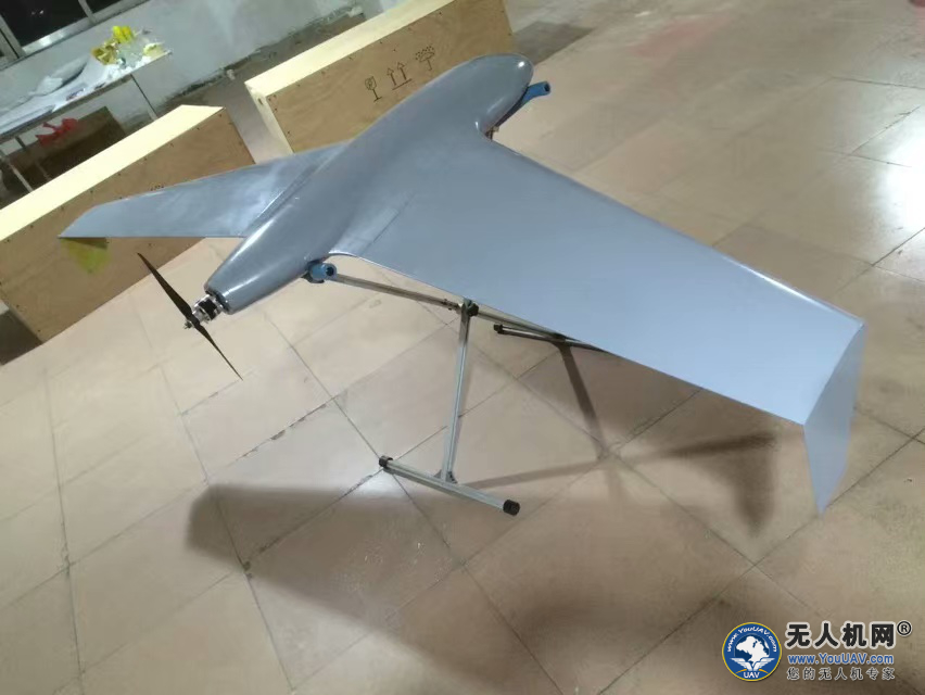 复合材料 碳纤维材料 玻璃钢 加工 固定翼无人机 多轴无人机 碳纤桨 玻璃钢模具 产品设计 开发等碳纤维制品 