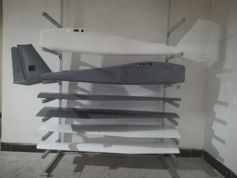 复合材料 碳纤维材料 玻璃钢 加工 固定翼无人机 多轴无人机 碳纤桨 玻璃钢模具 产品设计 开发等碳纤维制品 