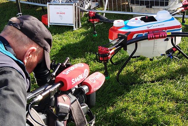 天鹰兄弟植保无人机亮相新西兰国际农业博览会