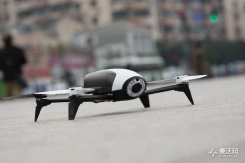 法国人不“玩”了 派诺特已全清迷你无人机库存 