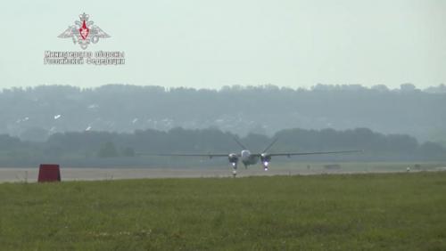 俄“牵牛星-U”无人机首飞 专家：为抗衡美版“死神”而生 