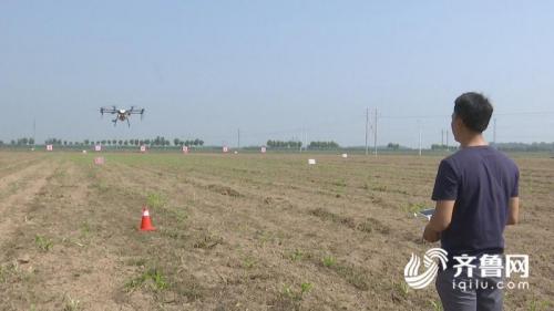 59秒|德州齐河举办首届植保无人机技能竞赛 30余名机手高空对决