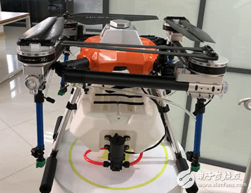 飞鲨X16植保无人机亮相 实际载重达16KG