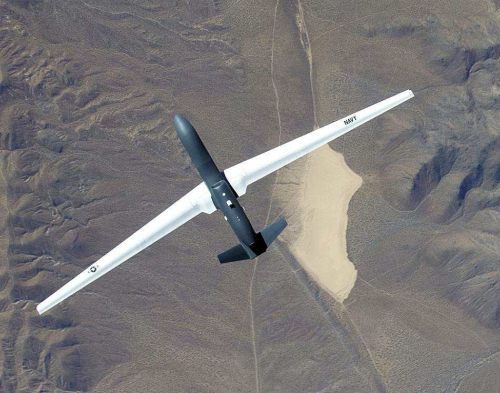 俄专家：美“全球鹰”无人机机动性差、易被摧毁