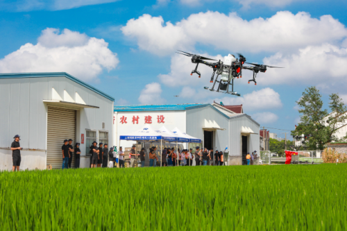抓好高素质农民培育 加快机器换人进程——浦东首期植保无人机飞手培训圆满结束