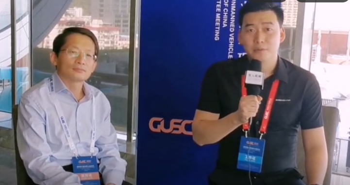 开云足球采访海鹰航空洪总