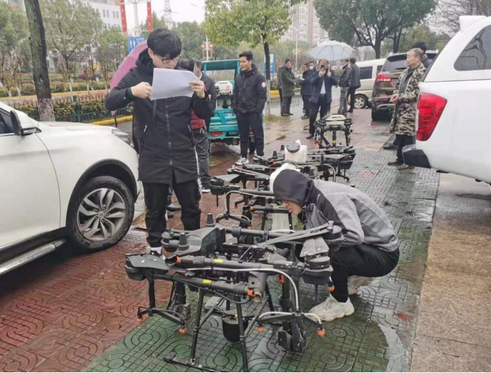 湾沚区：农机局集中开展植保无人机购置补贴核验工作