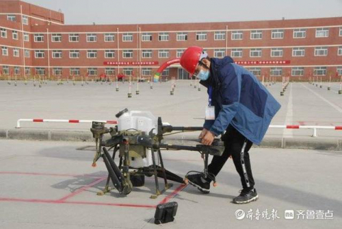全省率先！东营认定植保无人机飞防农民技师10人、高级技师2人