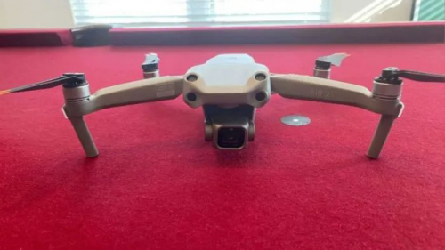 [视频]大疆Air 2S开箱：1吋大底 支持5.4K30p拍摄 续航31分钟/12公里