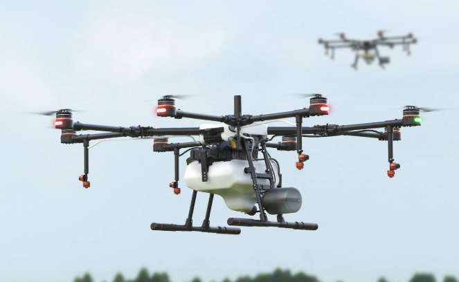 越制裁卖得越火，让美国人排队购买的大疆无人机，到底有什么魔力