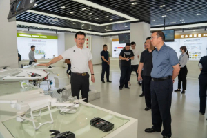 党建为媒，共促发展——武汉市公安局领导一行莅临普宙视察指导