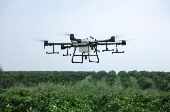大疆 Agras T30 和 T10 农业无人机现已在全球上市
