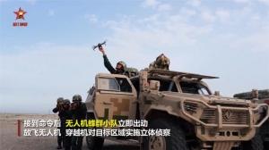 无人机“蜂群”战术白菜化，新疆武警“抓”暴恐分子都用上了
