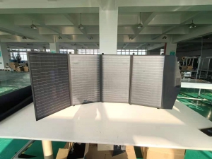 太阳能折叠包200W36V
