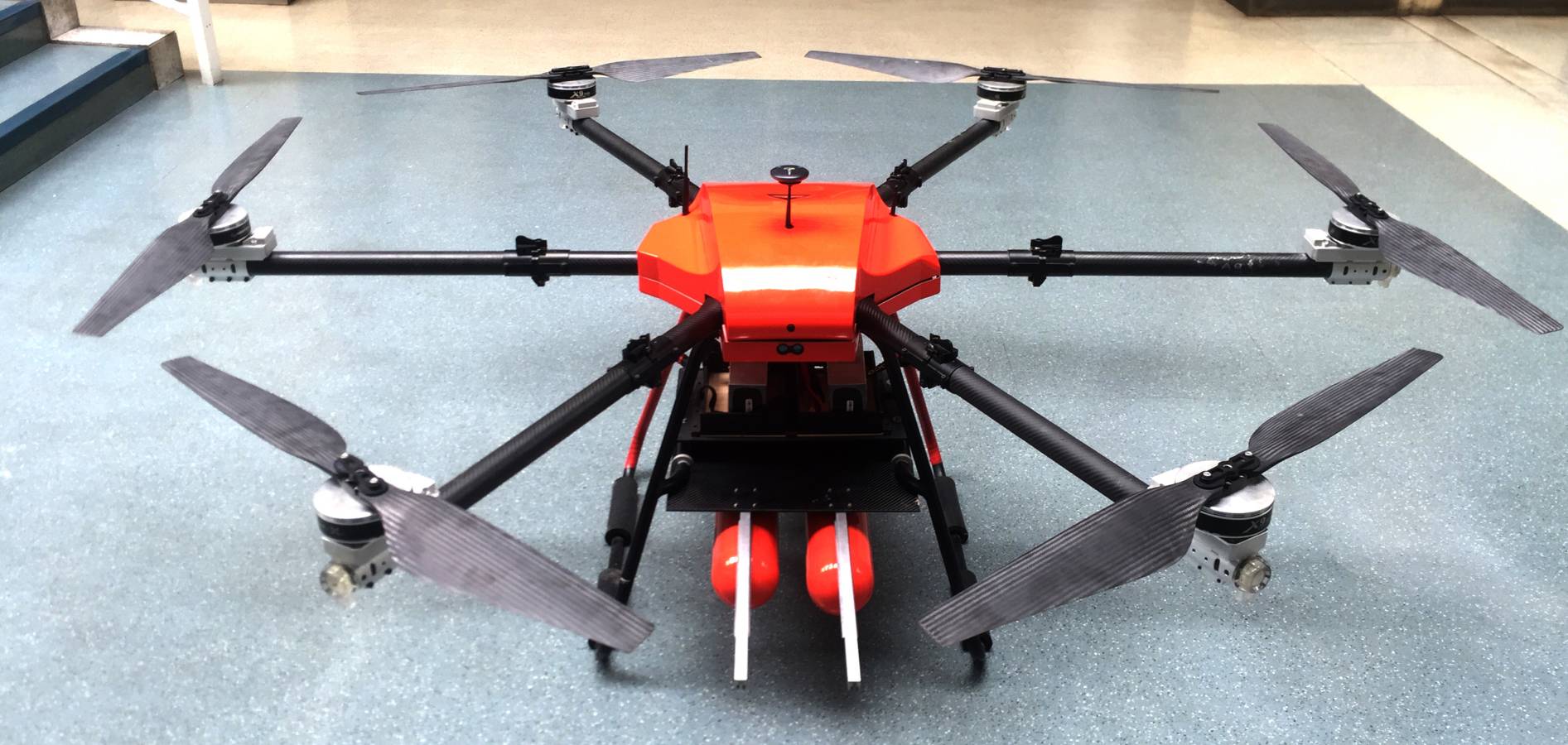 航空消防投弹灭火及物资投送系统 （六旋翼重载无人机）